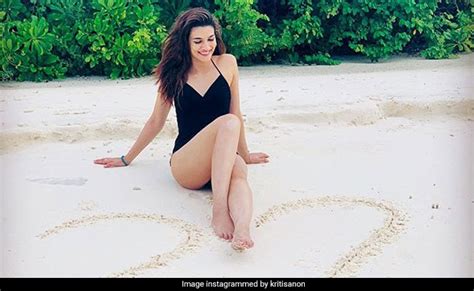 Kriti Sanon Is Making The Most Of Summer On A Beach In The Maldives