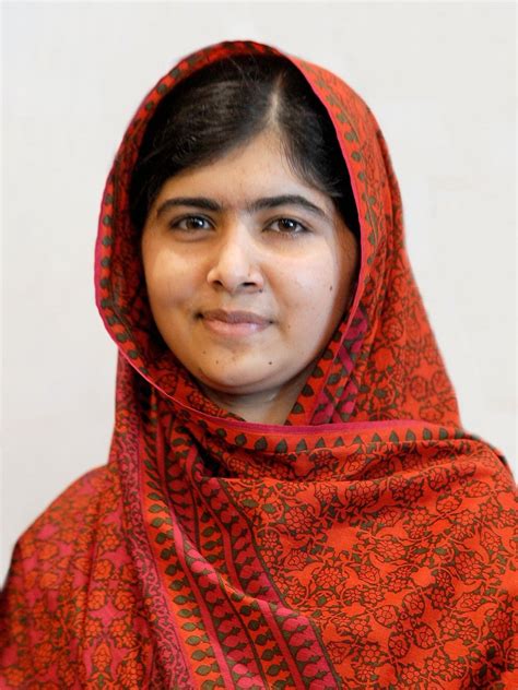 She is sixteen years old. Malala Yousafzai - S'engager dans le féminisme