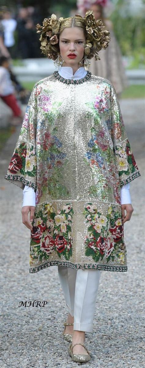Pin By Charani Kayina On Dolce And Gabbana Italian Fashion