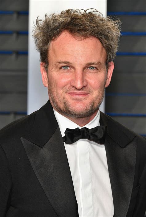  Jason Clarke Photos Photos - 2018 Vanity Fair Oscar Party ...