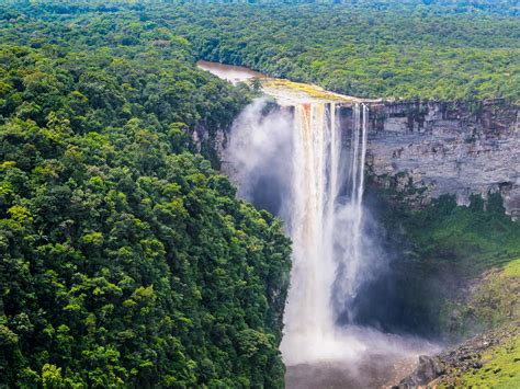 Las Diez Cascadas Más Impresionantes Del Mundo