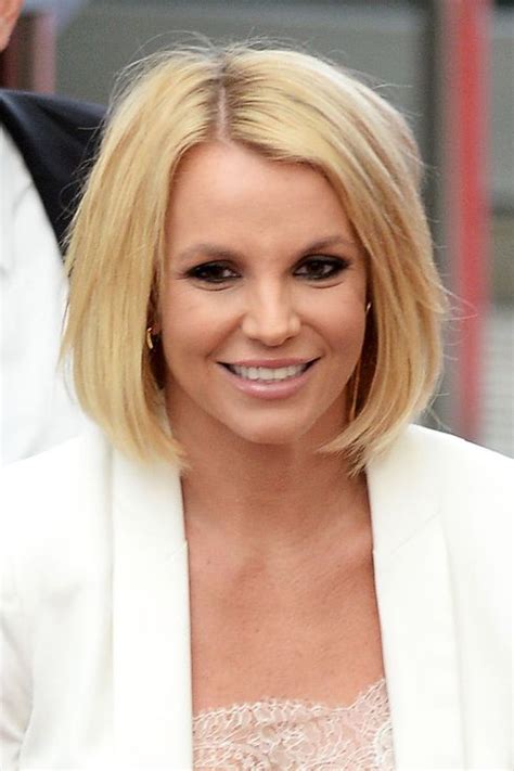 Area Mom Britney Spears Gets Mom Haircut The Cut