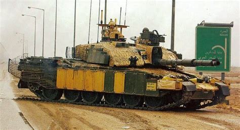 Challenger 2 In Iraq 05 Army Tanks Army Vehicles Military Armor