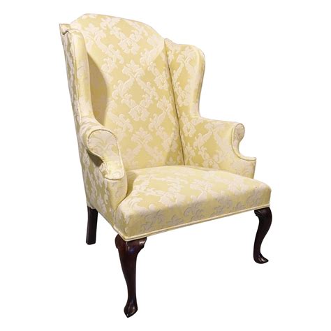 18th Century Queen Anne Walnut Wing Chair With Tapestry Covering At 1stdibs