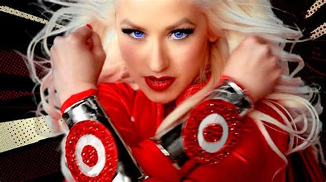 7 Facts On Christina Aguilera Celebs