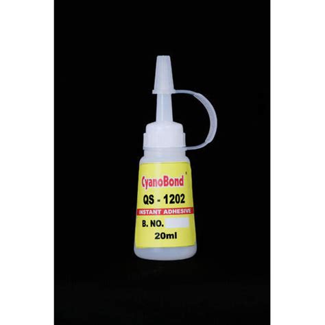 Industrial Grade Cyanobond Plastic Instant Adhesives 20 Ml At Best