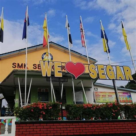 Persembahan pancaragam smk seri garing di kejohanan sukan balapan dan padang kali ke 44, tahun 2011 SMK Seri Garing, Rawang Selangor - SEGAR - Home | Facebook