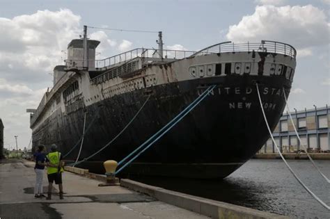 The Philadelphia Inquirer Photos Of The Ss United States On Its 25th