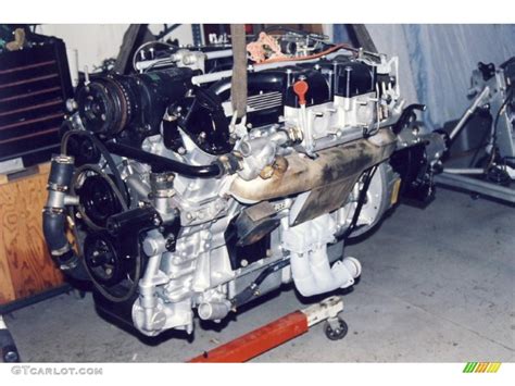 1974 Jaguar Xke Series Iii 53 Liter Sohc 24 Valve V12 Engine Photo