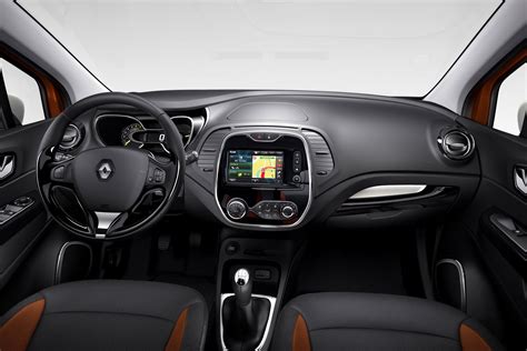 Renault Captur Interior Car Body Design