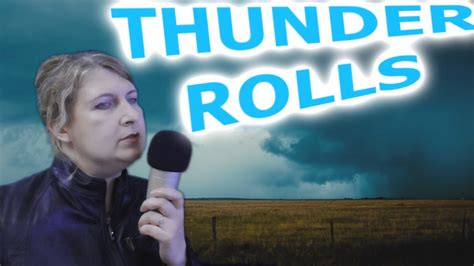 Garth Brooks The Thunder Rolls Lyrics Youtube