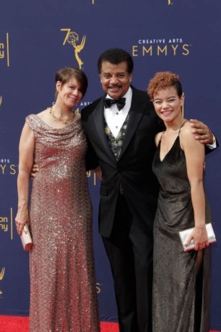Neil Degrasse Tyson Wife Alice Young Age Height Net Worth Ig