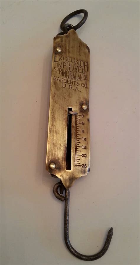 Vintage Antique Scale Fish Scale Weight Measuring Sargent