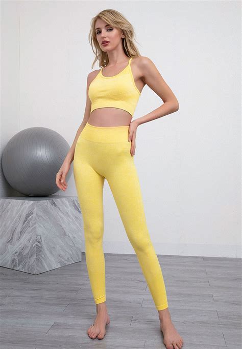 China Wholesale Women Yoga Clothes Custom Logo Gym Wear Two Piece Seamless Workout Set China