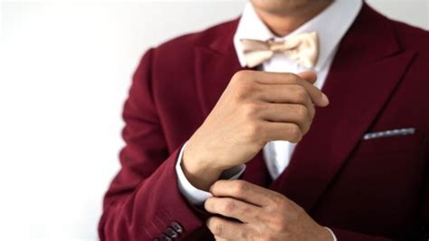 choosing the perfect wedding suit a groom s guide stylesrant