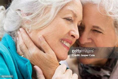 Old Lesbian Couple Stock Fotos Und Bilder Getty Images