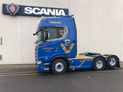 Scania V8 Limited Edition Til Vognmand Fra Give