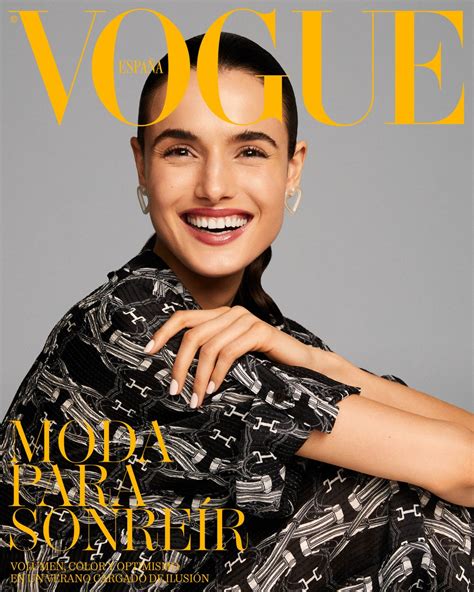 Blanca Padilla Protagoniza La Portada De Junio De Vogue España Vogue
