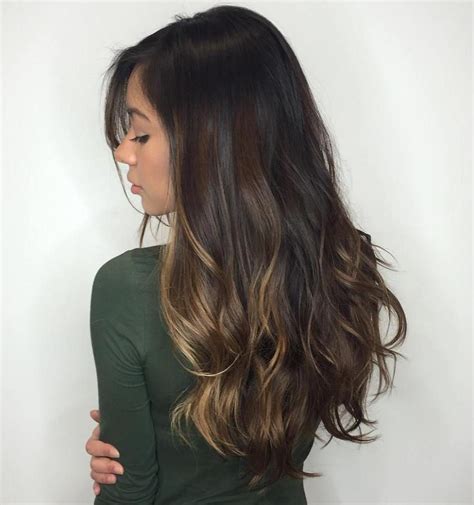 Full highlights can dramatically change your hair color depending on if you use foils, balayage technique, or a mixture of partial and full highlights. Subtle Brown And Blonde Balayage | Partial balayage, Short ...