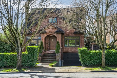 Furnished duplex and proven income property for. Home For Sale in Seattle| Stunning Remodel in Beacon Hill ...