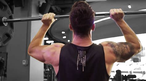 Barbell Overhead Press For Bigger Shoulders Superhuman Fitness