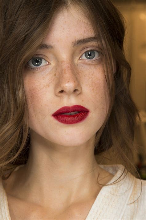 17 Photos That Prove Freckles Are Beautiful Lip Makeup