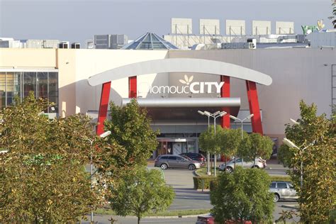 Pro bližší informace o kontaktech a otevíracích dobách jednotlivých firem se. Otevírací doba | OC CITY Olomouc