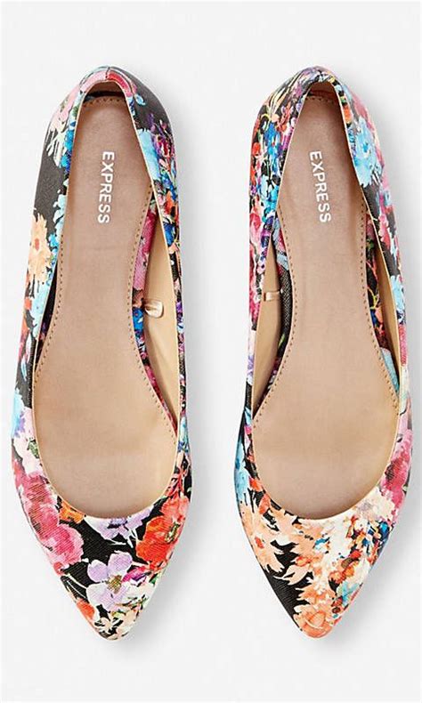 Floral Pointed Toe Flat Express Fashion Shoes Pretty Shoes Shoe Boots