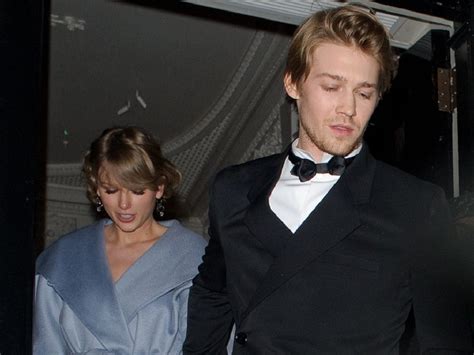 Like many facets of swift and alwyn's relationship, that's not exactly clear. What Does Taylor Swift's New Single 'Lover' Reveal About Her Relationship With Joe Alwyn?