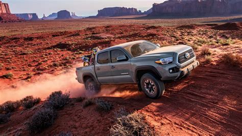 Best Pickup Trucks: Top-Rated Trucks for 2018 | Edmunds
