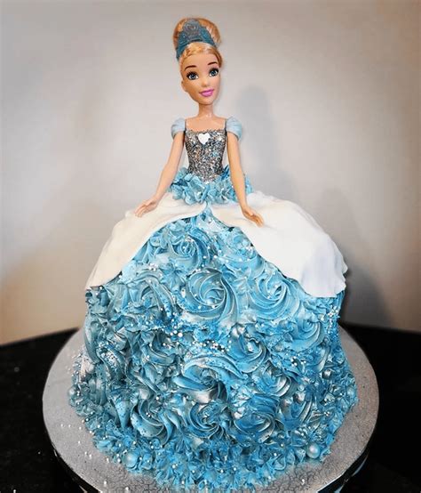 Cinderella Birthday Cake Ideas Images Pictures