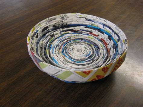 My magazine paper bowl. Fun and easy to make. | Paper bowls, Bowl