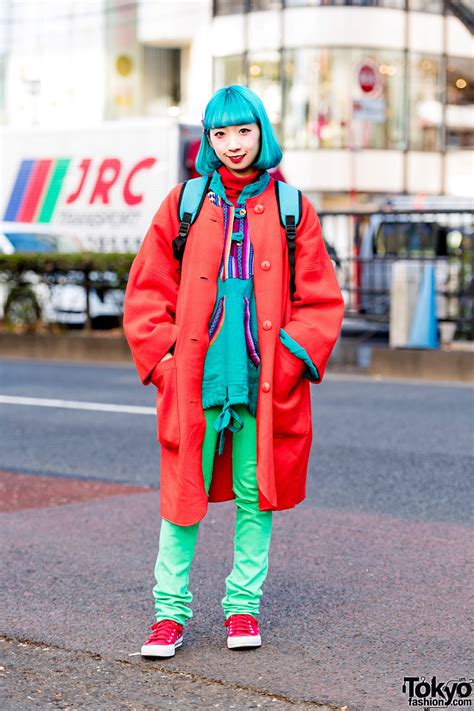 Japanese Pop Idol Miochin In Harajuku W Aqua Hair Grapefruit Moon