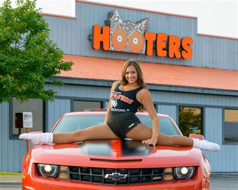 Pantyhose Girls On Twitter Hooters Girls Tumblr Pic Of The Day Oct