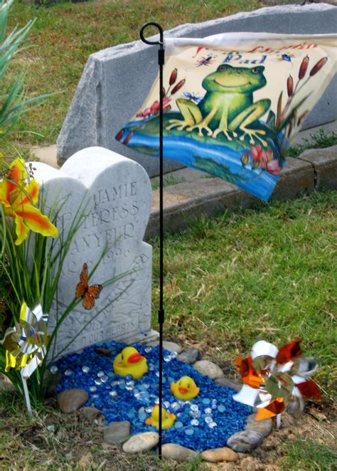 184 Best Images About Grave Decoration Ideas On Pinterest Gardens My