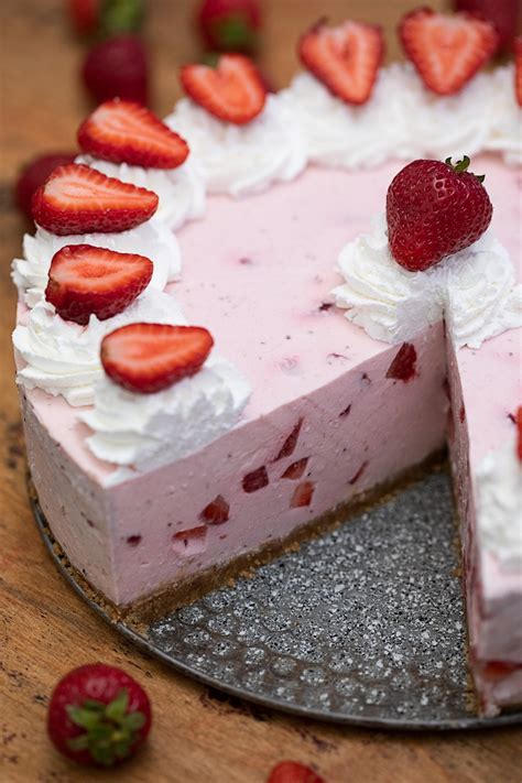 Fluffy No Bake Strawberry Cheesecake Recipe Scrambled Chefs