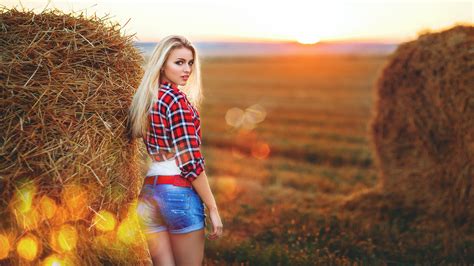Female Models Cowgirl Ranch Fun Hay Outdoors Women Bales Girls