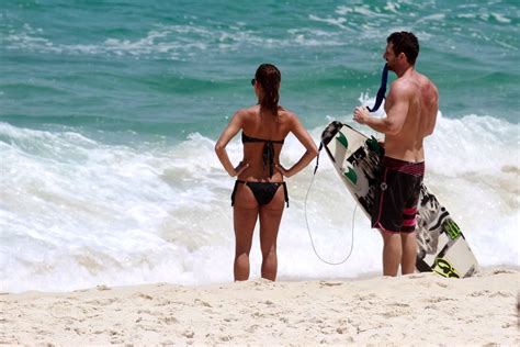 Fernanda De Freitas Showing Off Her Bikini Body On The Beach In Barra