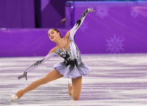 Russian Teenagers Dominate Ladies Short Ice Skating Program Time