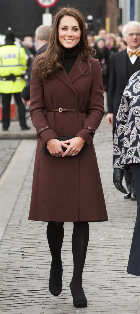 Kate middleton dolce & gabbana 2016 embellished dress royal tour canada 2016. Kate Middleton's Style Isn't Always Fabulous, Hence These ...