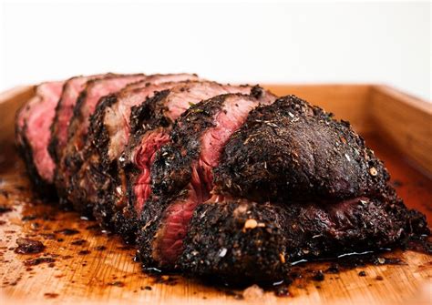 Let the meat rest for a few minutes before serving. Sirloin Tip Roast | Recipe | Sirloin tip roast, Sirloin ...