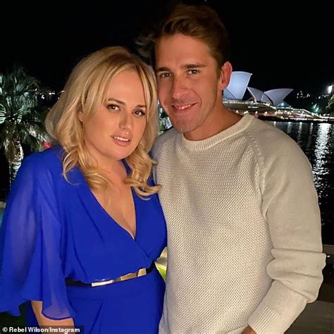 May 25, 2021 · sängerin mandy capristo findet in der sendung grill den henssler klare worte im bezug auf ihr liebesleben. Rebel Wilson and best friend Hugh Sheridan hang out ...