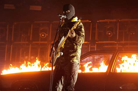 Twenty One Pilots Prove Theyre The Best Live Concert Act In Music