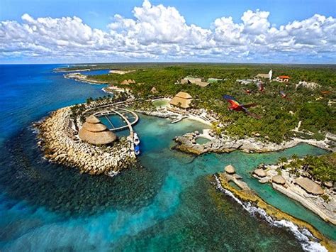 The beach is just 250 metres from the hotel. Xcaret, Xel-Há, Xplor (Cancún, México): Parques, Preços ...