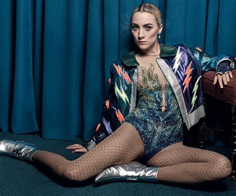8 hot gorgeous pictures of saoirse ronan bollywoodfever