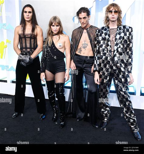 Ethan Torchio De Maneskin Hi Res Stock Photography And Images Alamy
