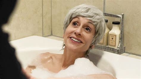 Judith Light Talks Transparent Season Two Bathtub Scene Variety