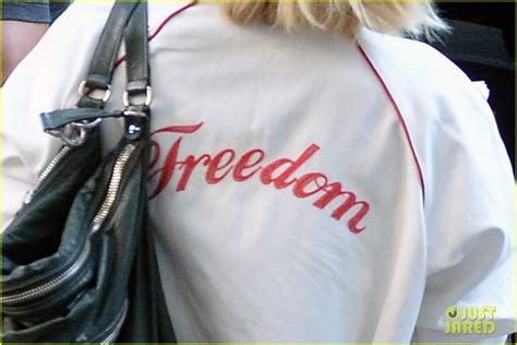 Kelly Ripa Wears Freedom Jacket Ahead Of Michael Strahans Live