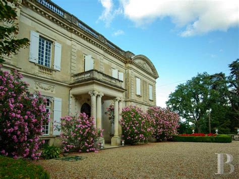 a-partially-listed,-18th-century-chateau-with-19th-century-outbuildings-in-26-ha-of-parklands