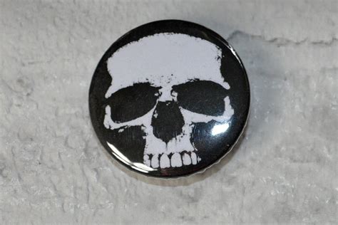 Skull Button Badge Punk Badge 25mm Etsy